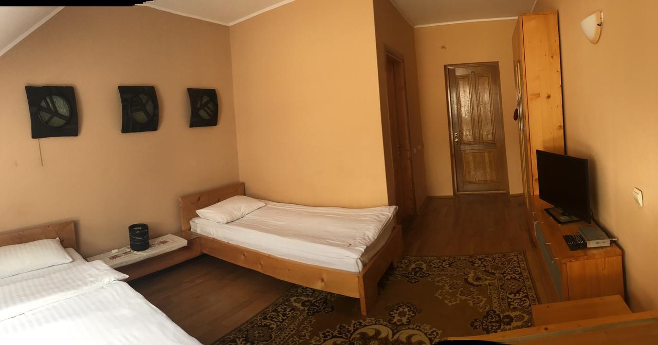 Complex Vivcharyk Hotel Skole Exterior foto